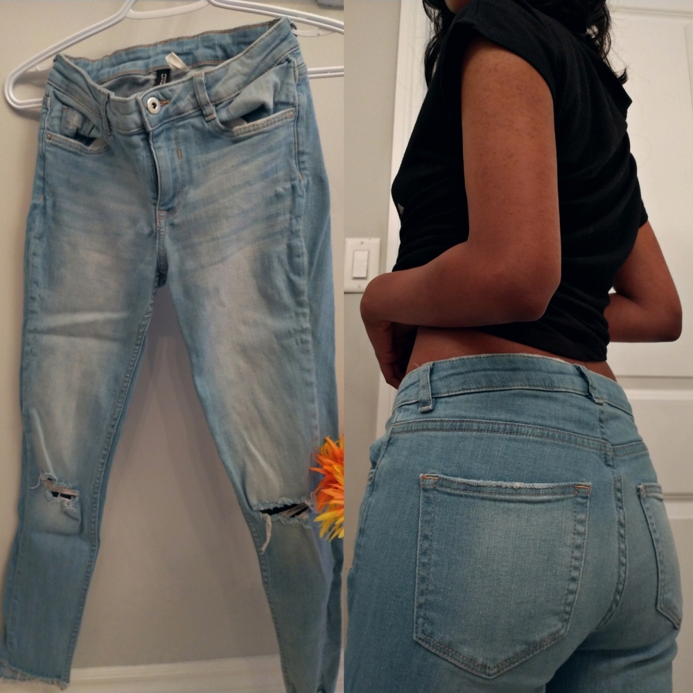 H&M Divided Faded Blue Ripped Skinny Jeans